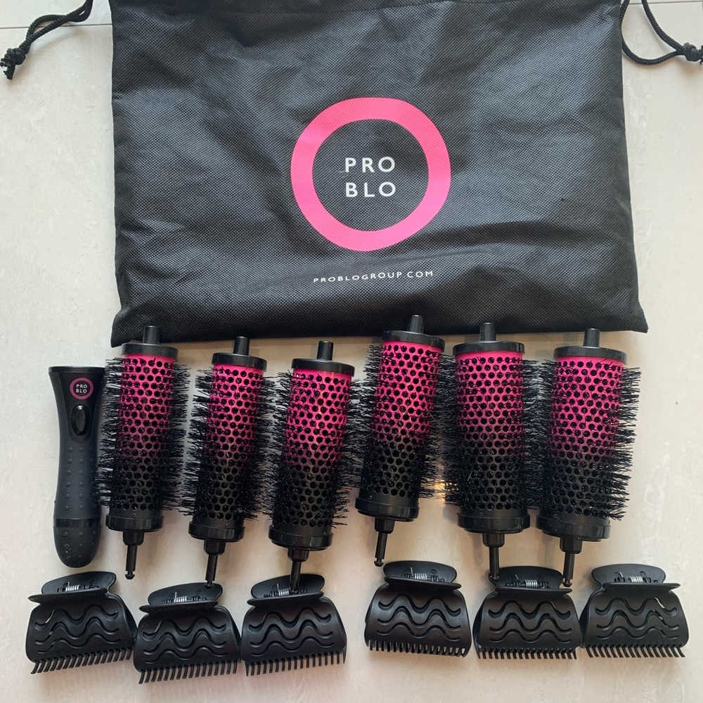 Pro Blo Curl Me 3 Medium Size & 3 Small Barrels